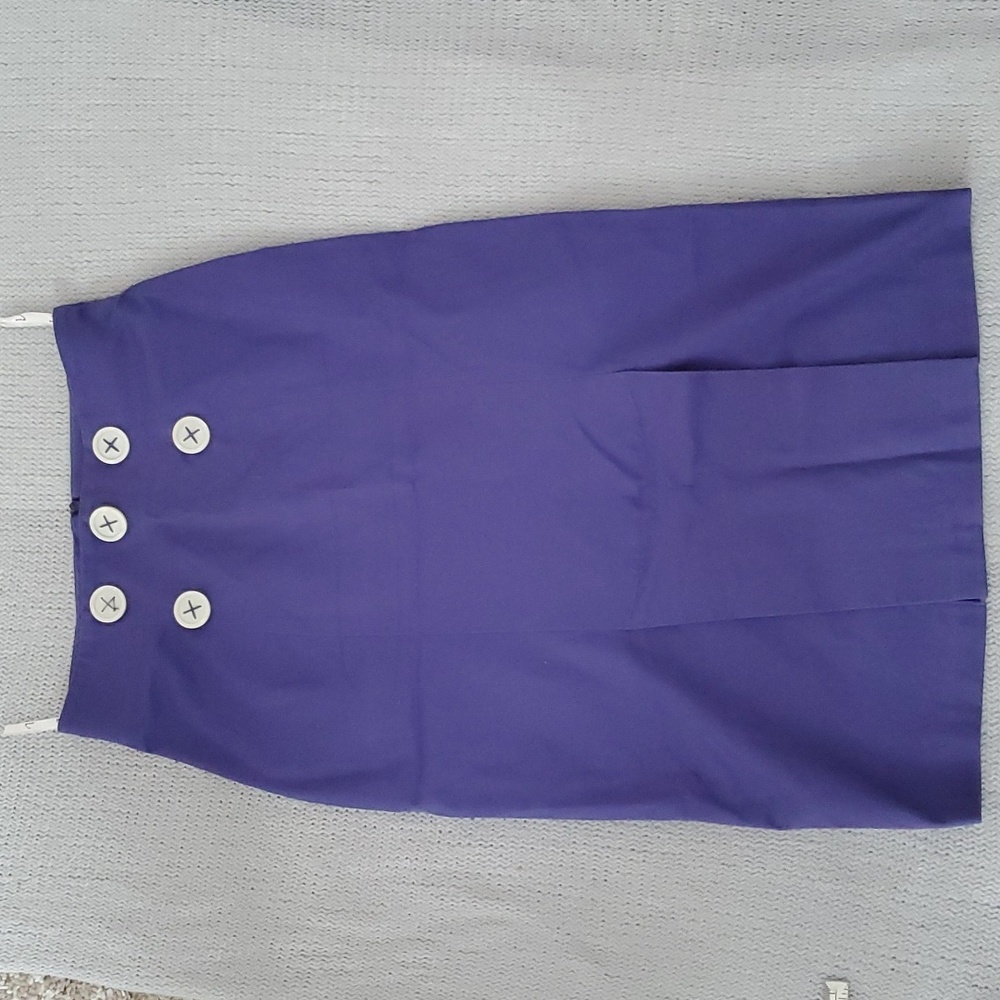 3/10 Pencil Skirt